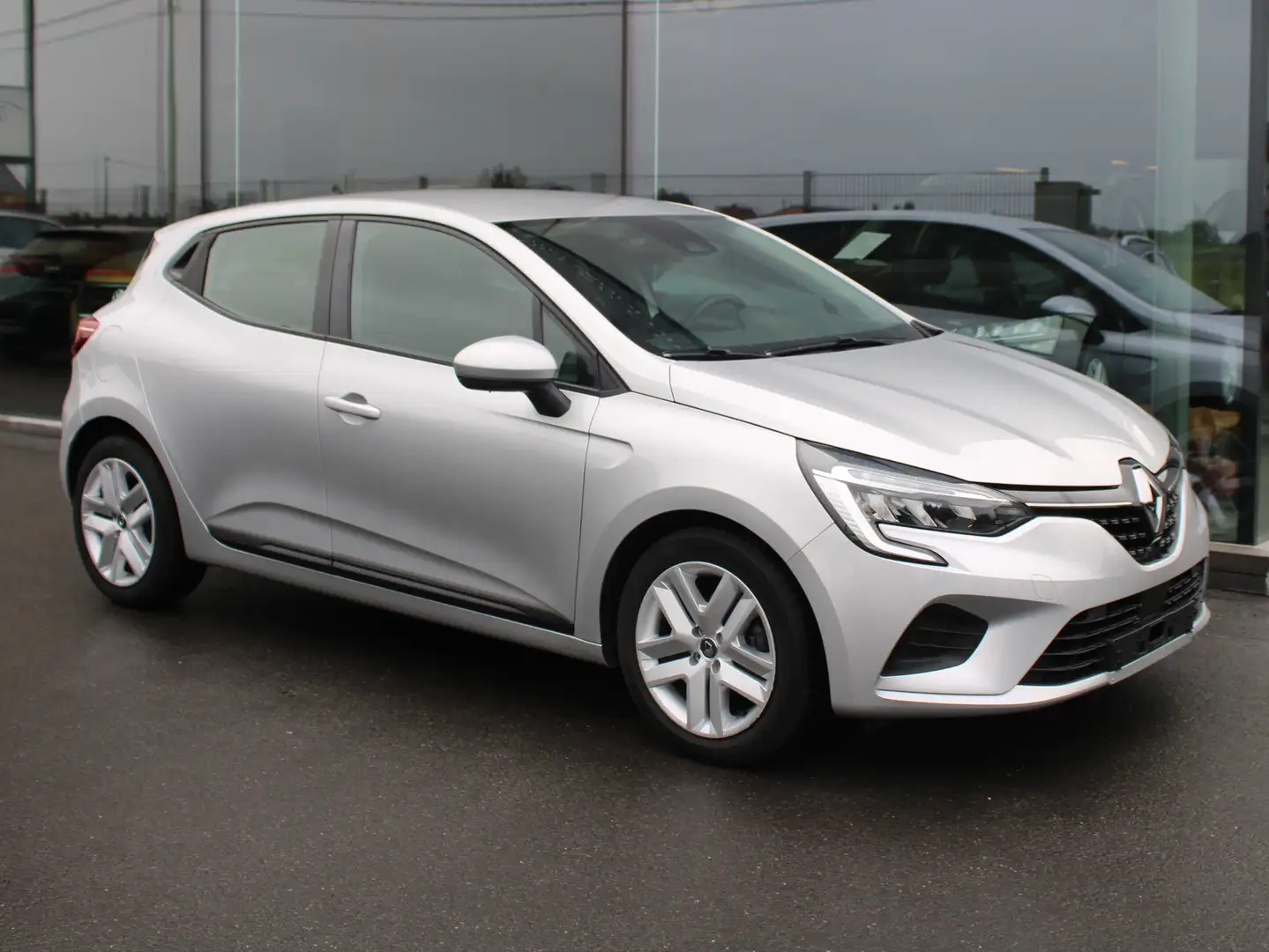 Renault Clio 1.0 TCE-AIRCO-NAVIGATIE-BLUETOOTH-PDC-6 VIT-USB Zilver - 1