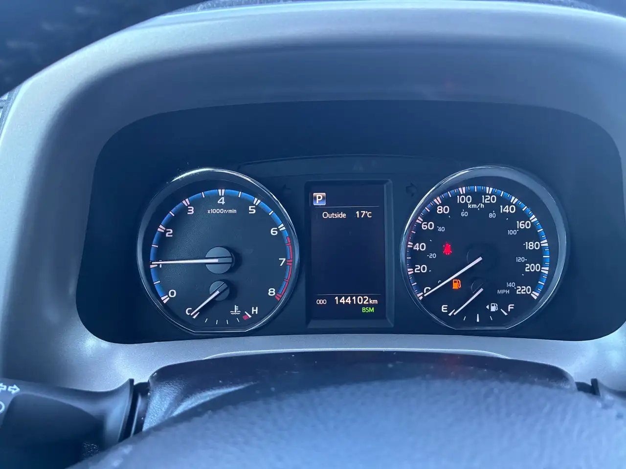 Toyota RAV 4 снимка Toyota RAV 4