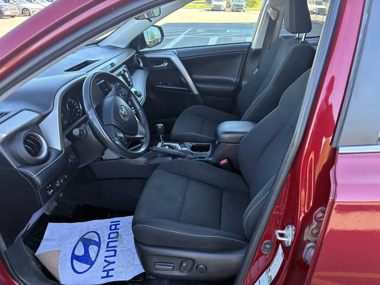 Toyota RAV 4 снимка Toyota RAV 4