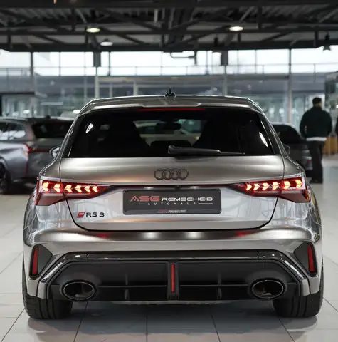 Audi RS3 view 11
