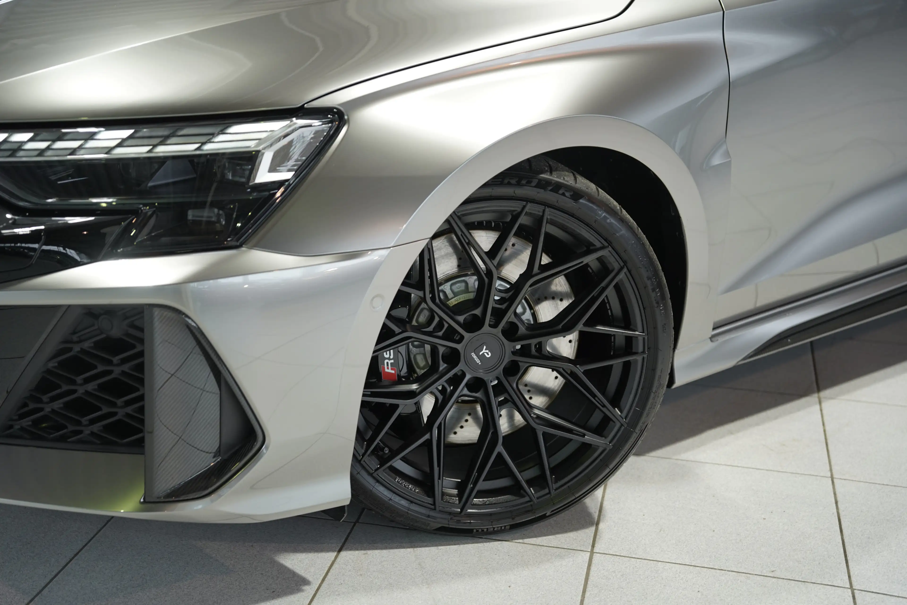 Audi RS3 q. Sportback 1.HD*Schale*S-AGA*Carbon*YIDO — photo 3