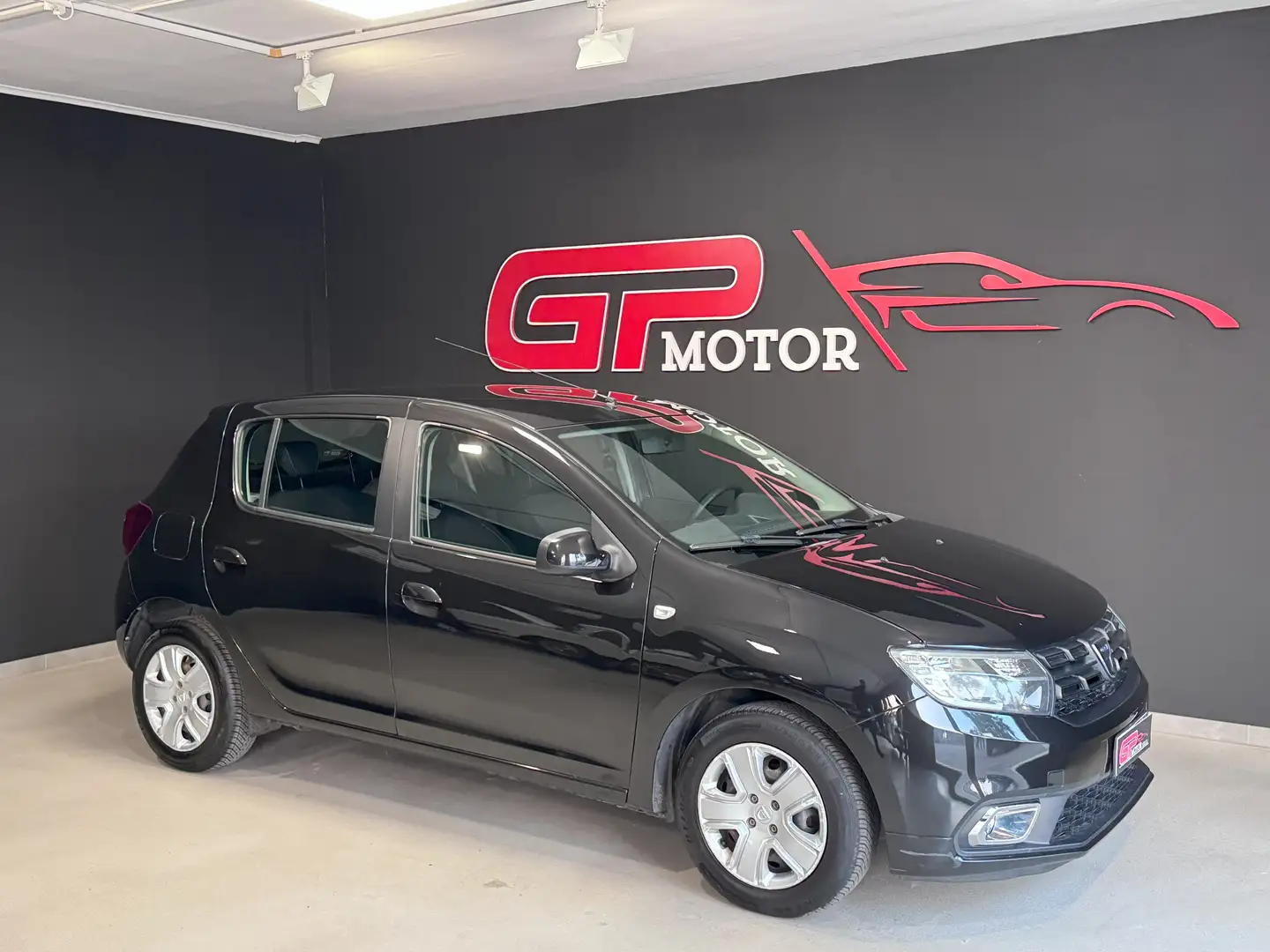 Dacia Sandero Sandero II 2017 0.9 tce turbo Laureate Gpl s Schwarz - 1