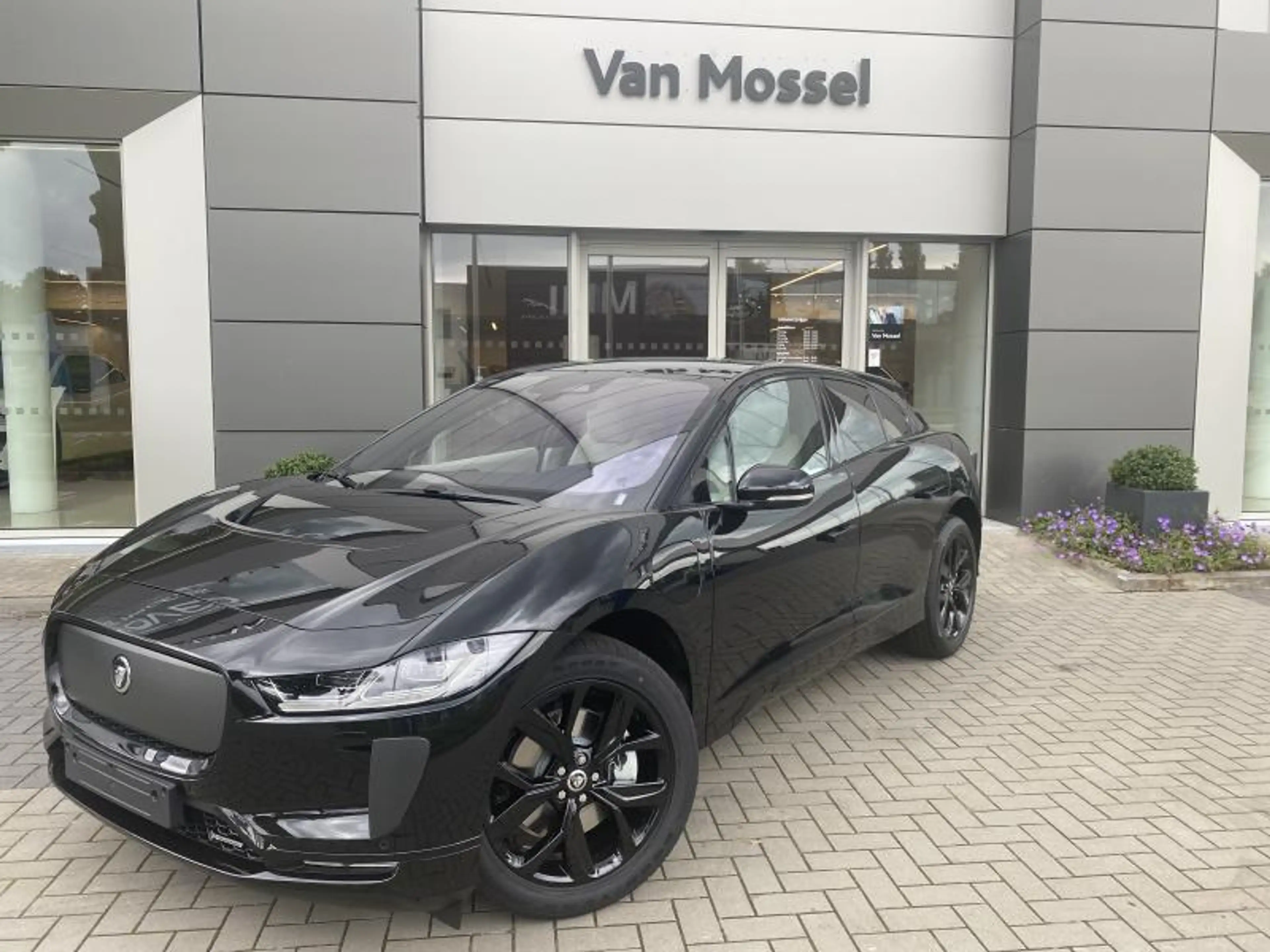 Jaguar I-Pace EV400 R-Dynamic SE AWD Auto. 24MY Memory|Meridian — photo 8