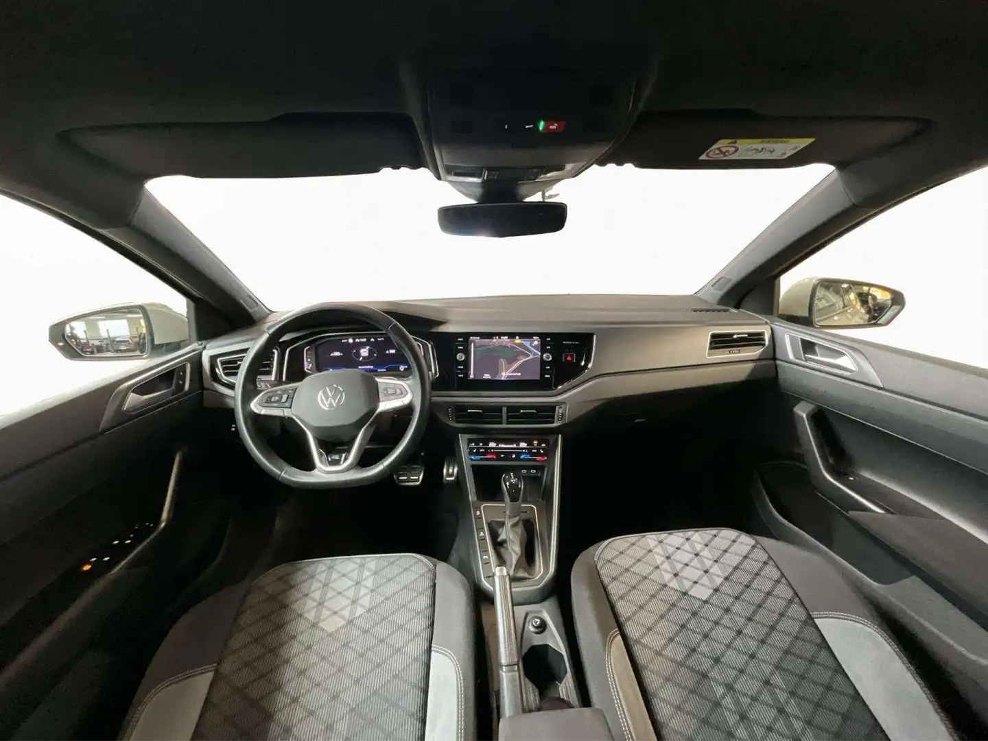 Volkswagen Polo R-Line+DSG+LED+NAVI+LM17 Beige - 2