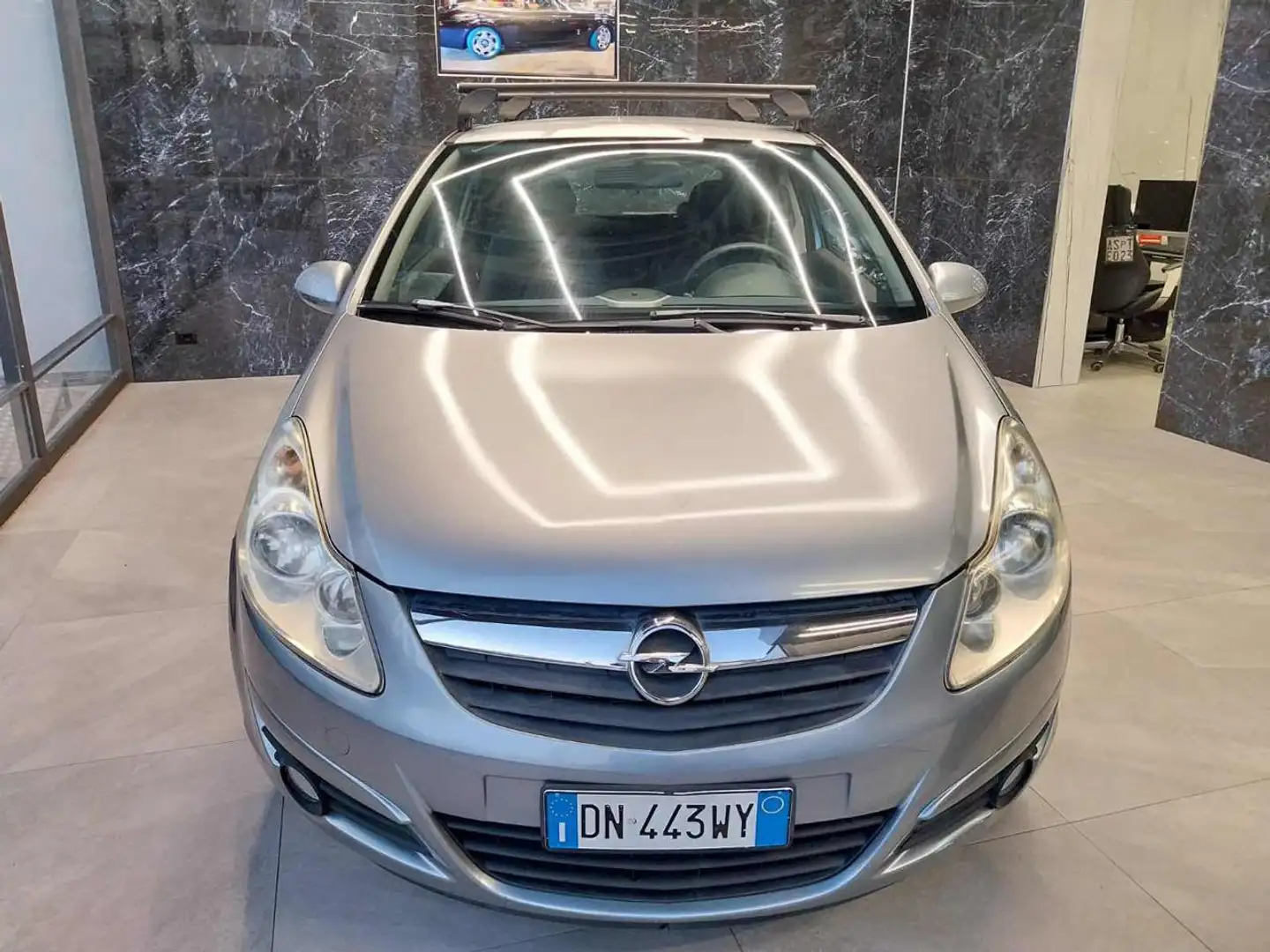 Opel Corsa 1.0 12V 3 porte Enjoy Grigio - 1