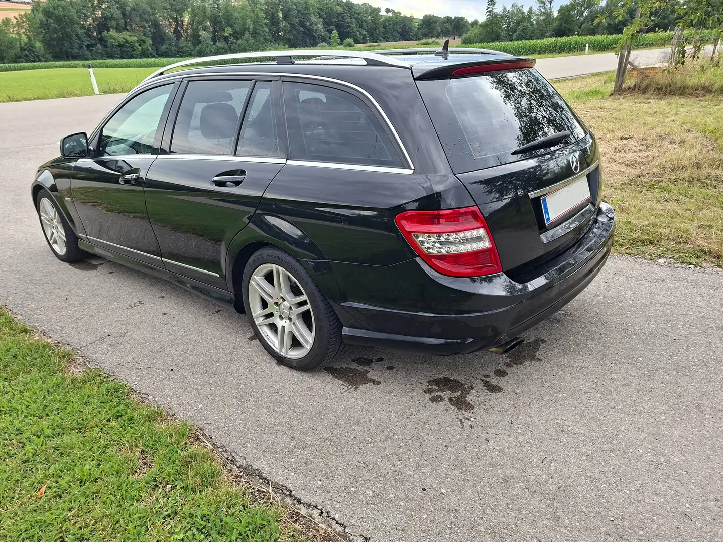 Mercedes-Benz C 320 Avantgarde Schwarz - 2