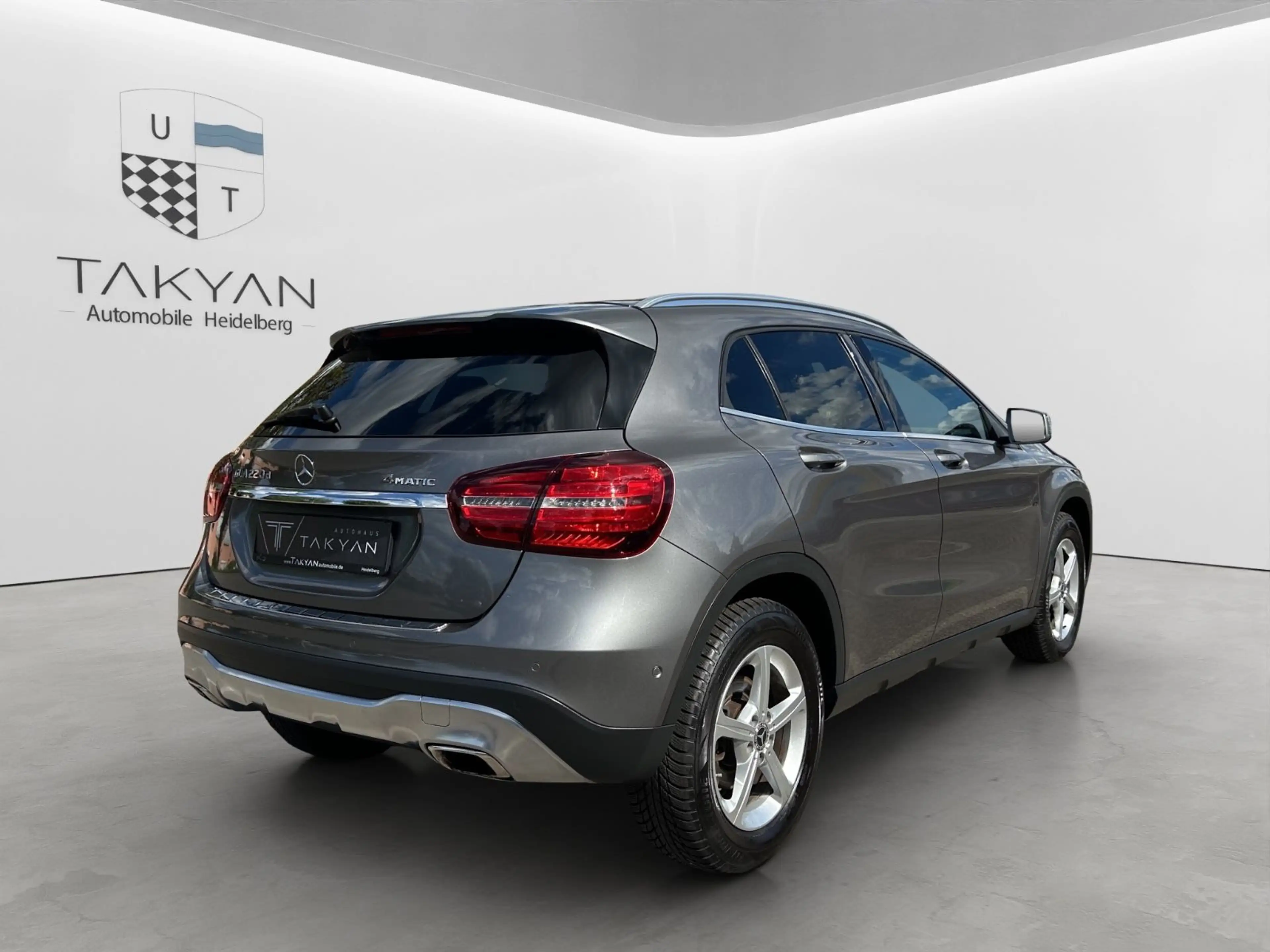 Mercedes-Benz GLA 220 CDI / d 4Matic  / NAVI / Temp. / SHZ / — photo 5
