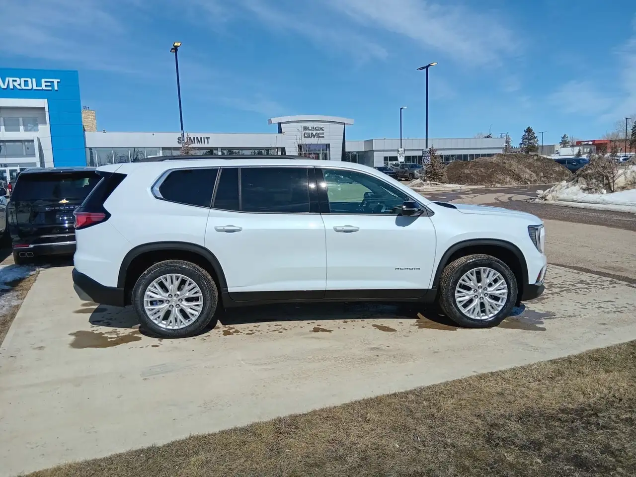 GMC Acadia снимка GMC Acadia