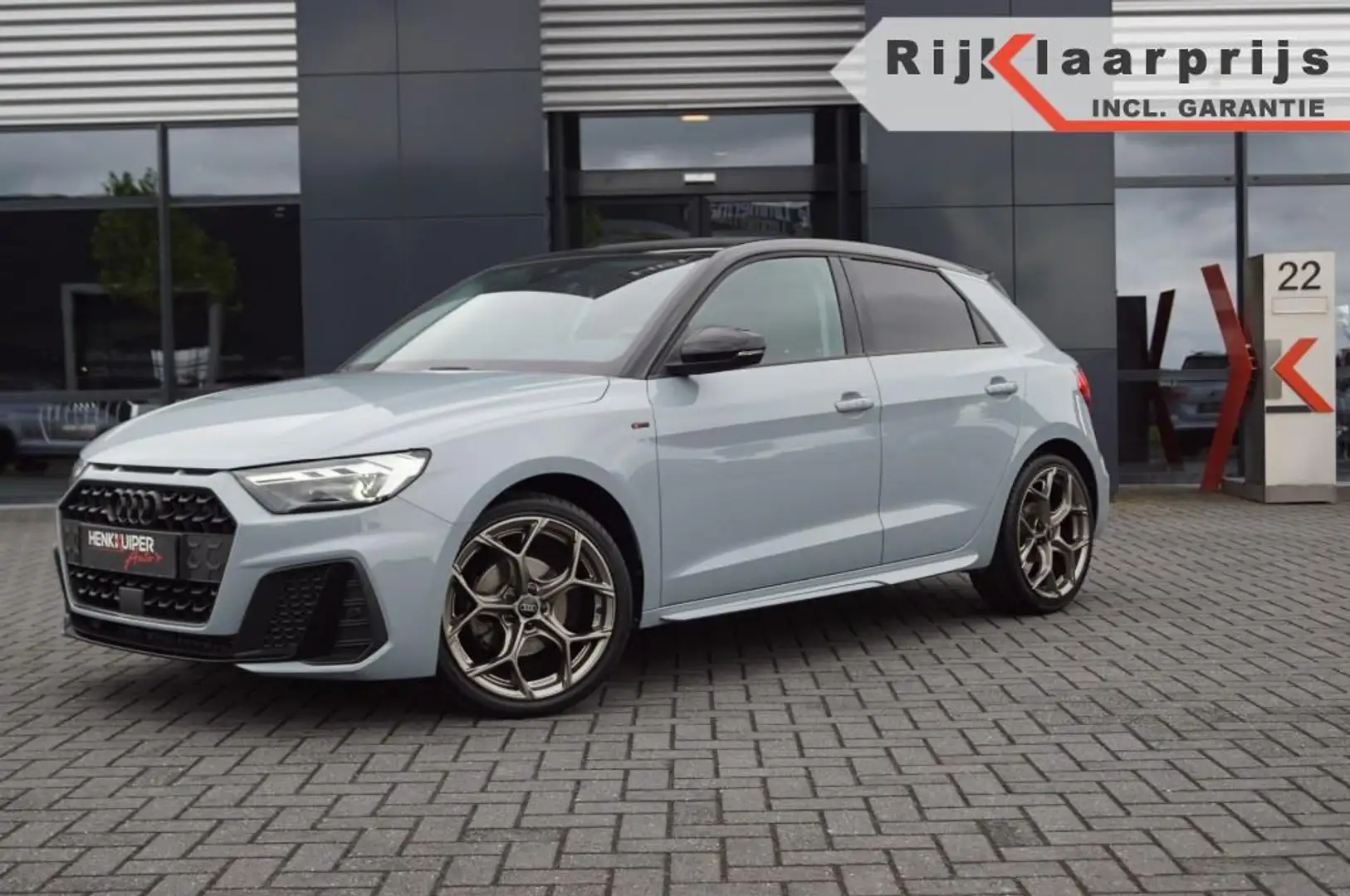 Audi A1 Sportback 30 TFSI S-Line /Navi /Camera /LED/18 Inc Gris - 1