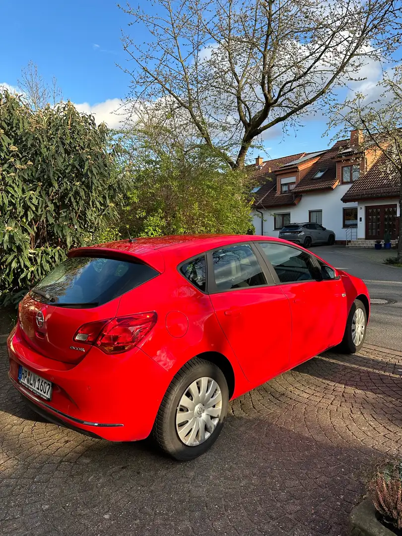 Opel Astra 1.4 Edition Czerwony - 2
