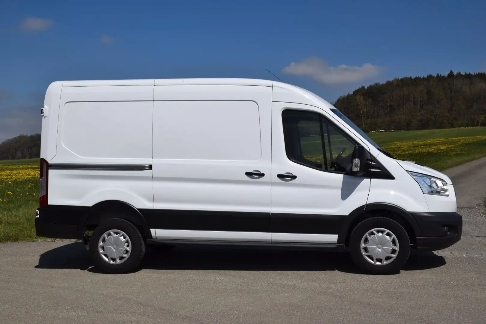 Ford Transit Kasten 350 L2 Trend Klima Tempomat PDC Weiß - 2