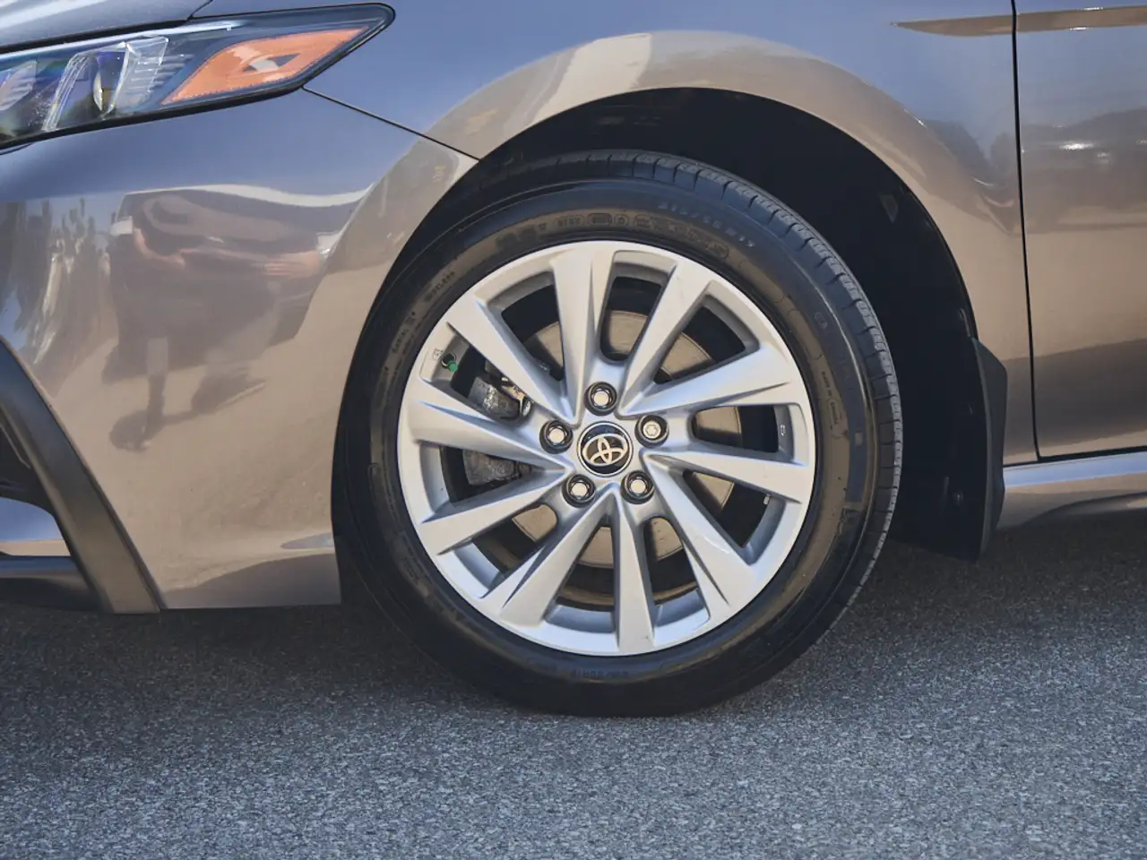 Toyota Camry снимка Toyota Camry