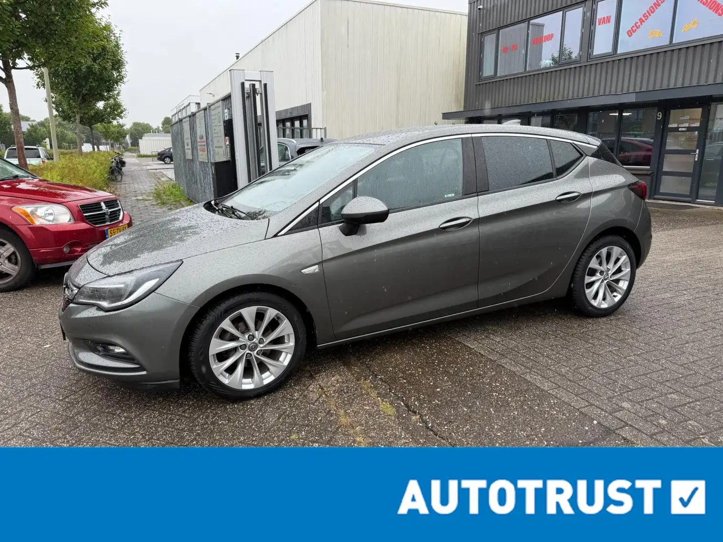 Opel Astra 1.6 CDTI Business+ Gris - 2
