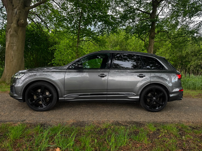 Audi Q7 55 TFSI e quattro|SLine|Panorama|NightVis|22"|Trek — photo 9