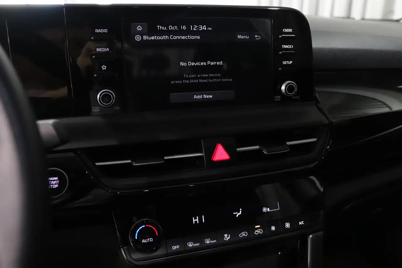 Kia Seltos снимка Kia Seltos