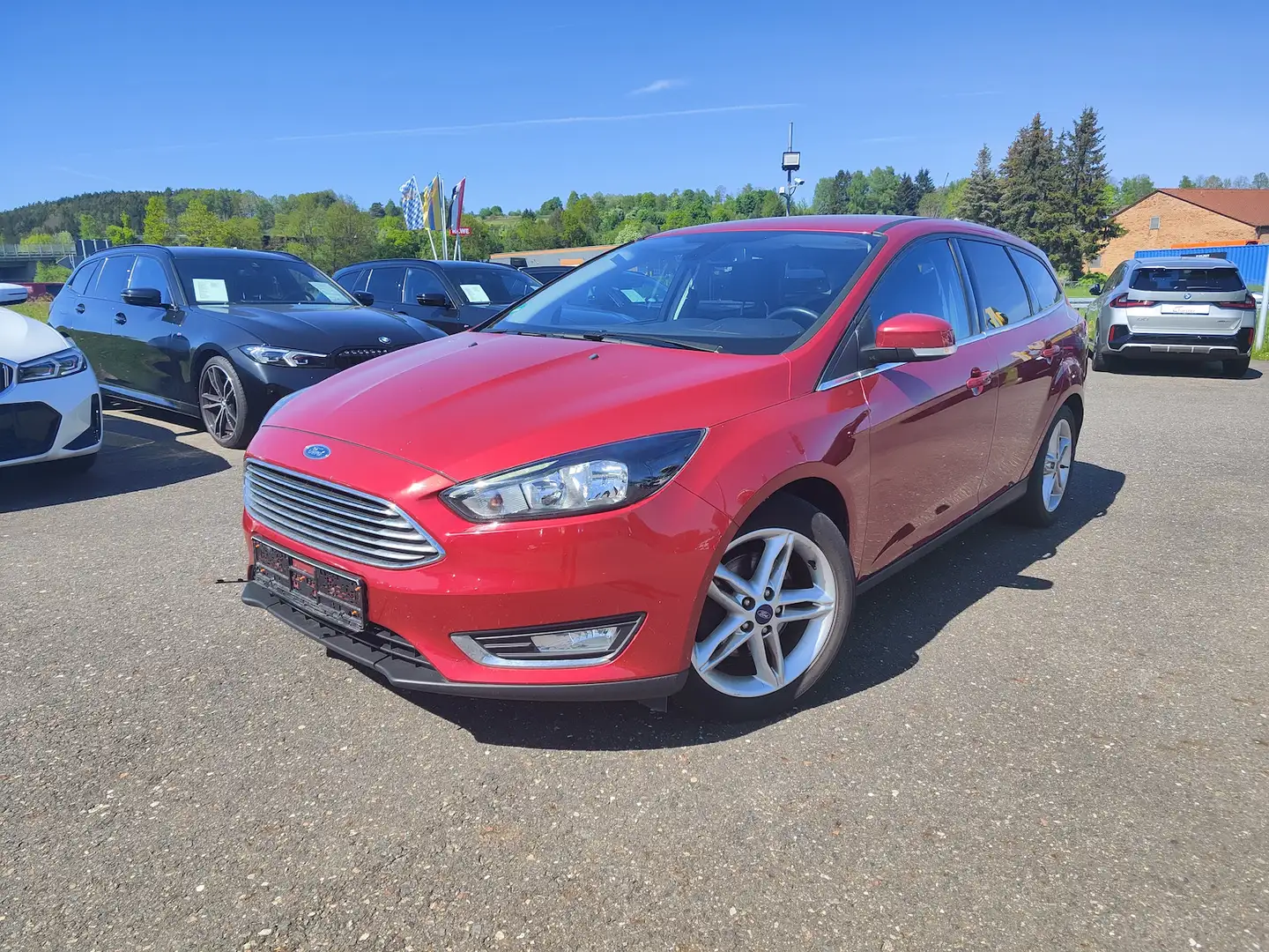 Ford Focus 1.5 EcoBoost Titanium Frontscheibe beheizbar Rot - 1