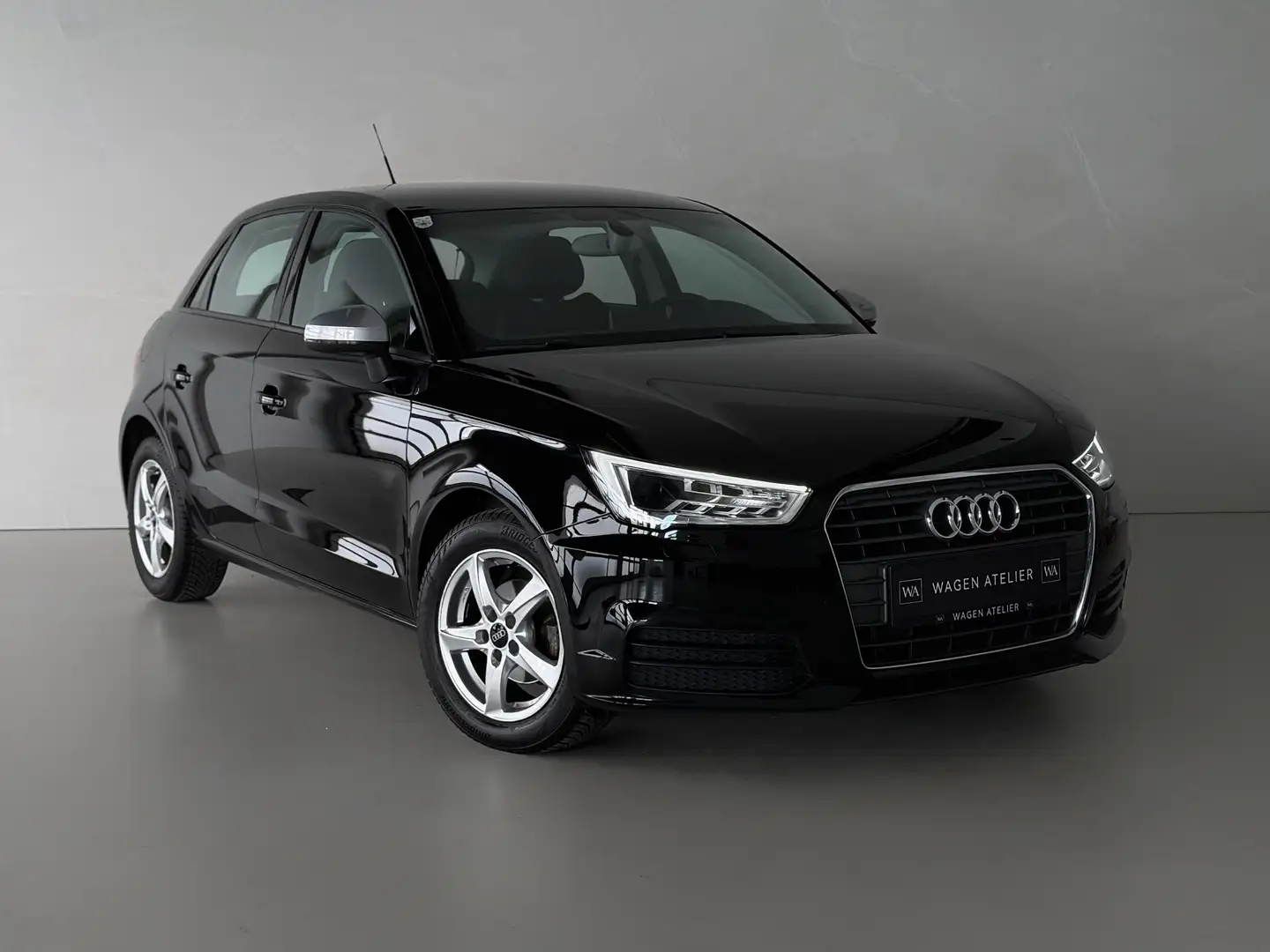 Audi A1 Design Schwarz - 1