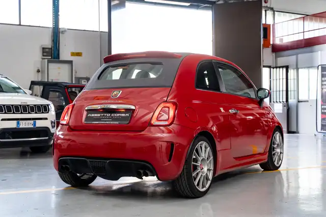 Abarth 500C view 4