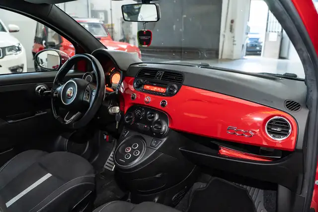Abarth 500C view 11