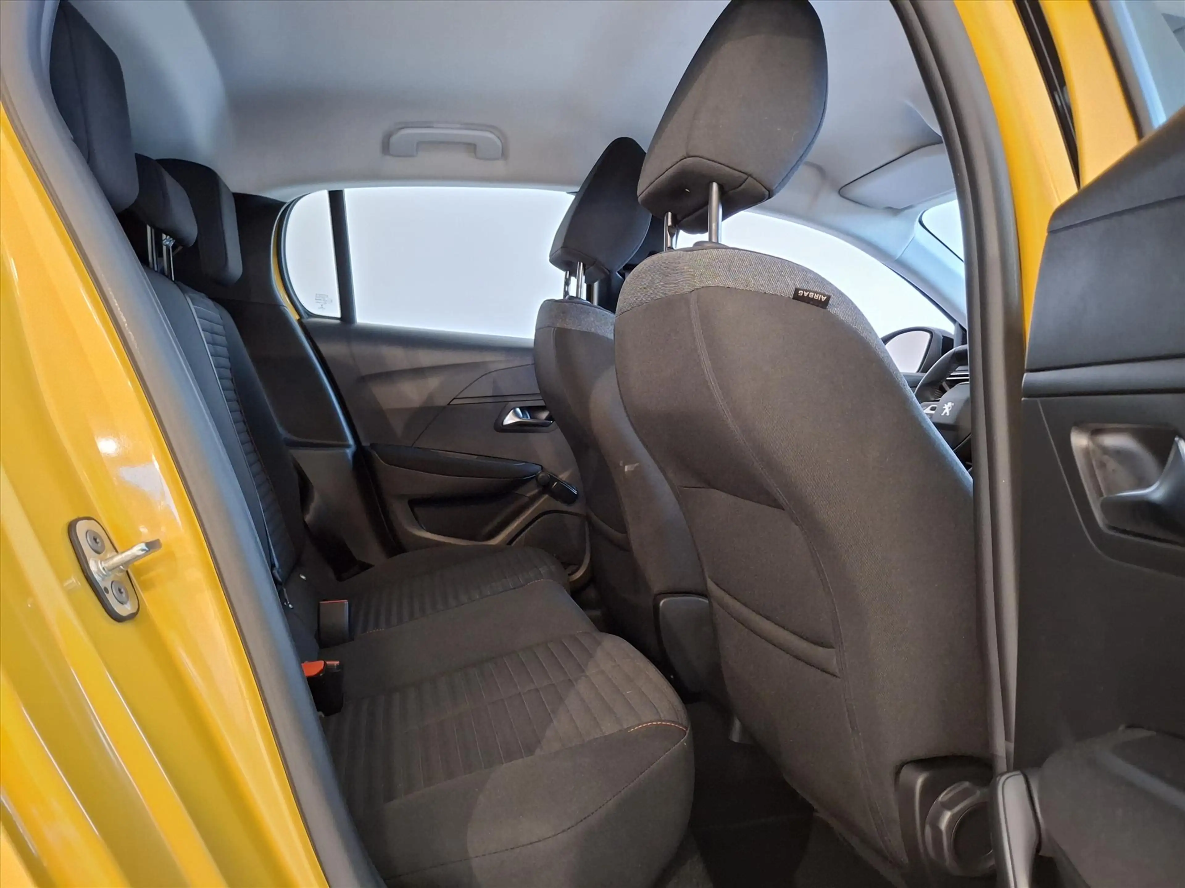 Peugeot 208 1.2 75pk Active AC CRUISE CARPLAY — photo 8