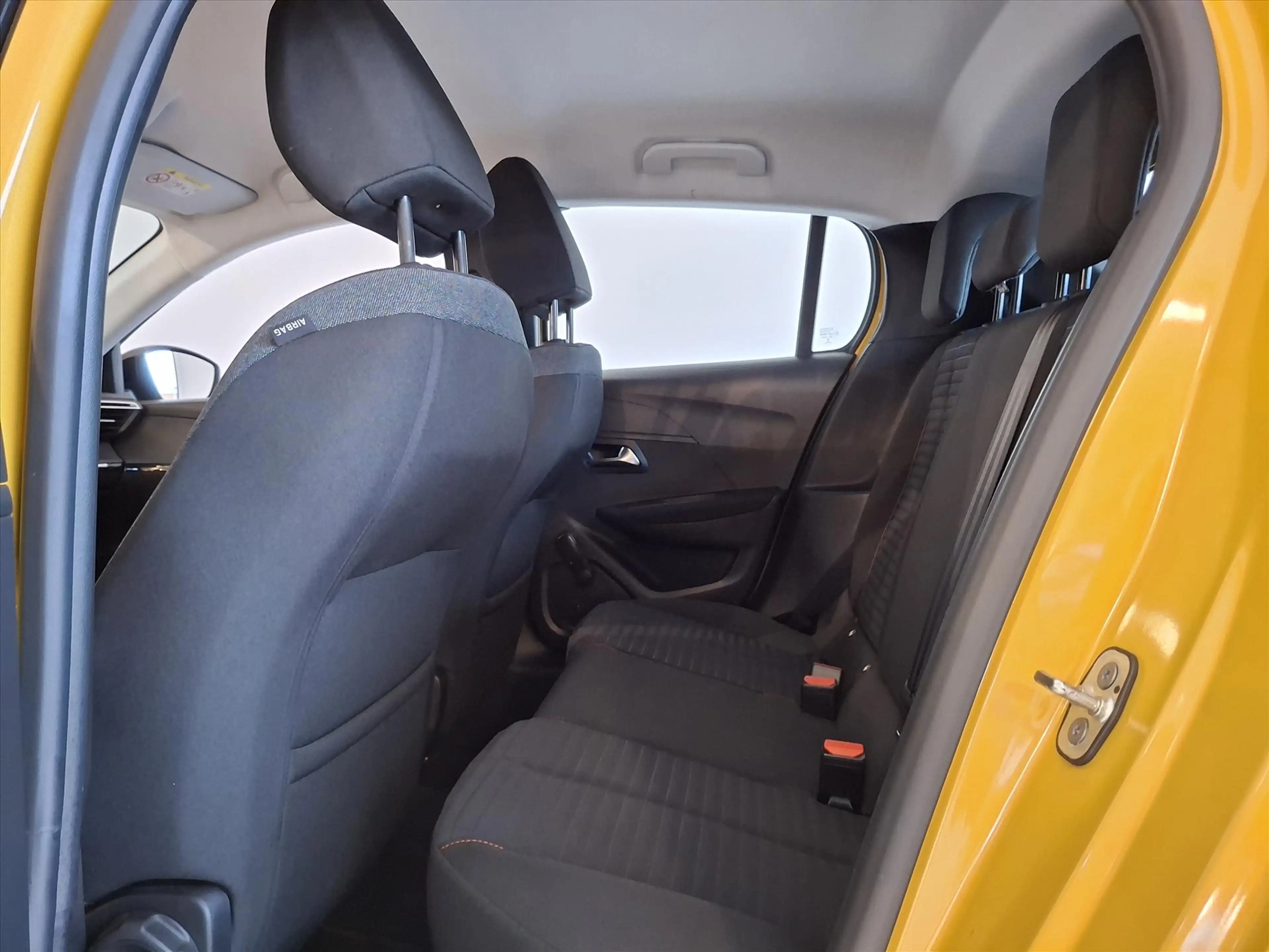 Peugeot 208 1.2 75pk Active AC CRUISE CARPLAY — photo 7