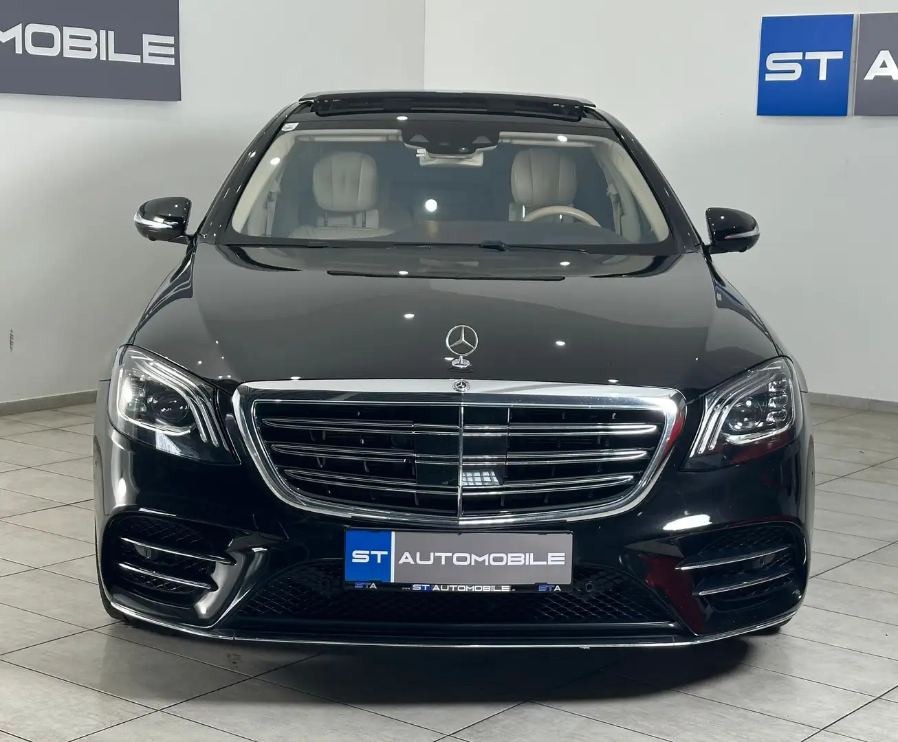Mercedes-Benz S 400 d 4Matic L Aut. // VOLLAUSSTATTUNG // Schwarz - 2