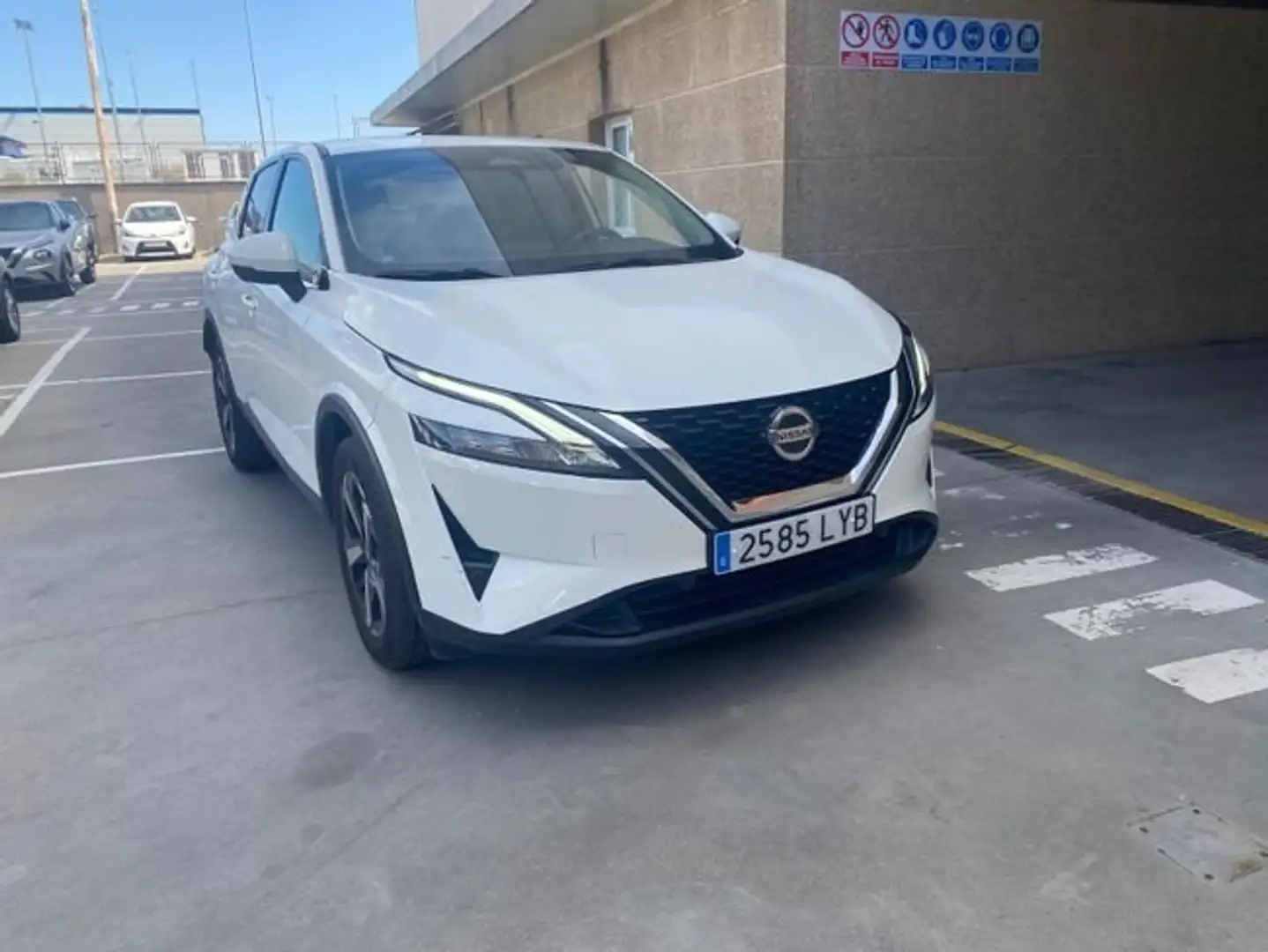 Nissan Qashqai DIG-T 116kW mHEV Xtronic N-GO Blanco - 2
