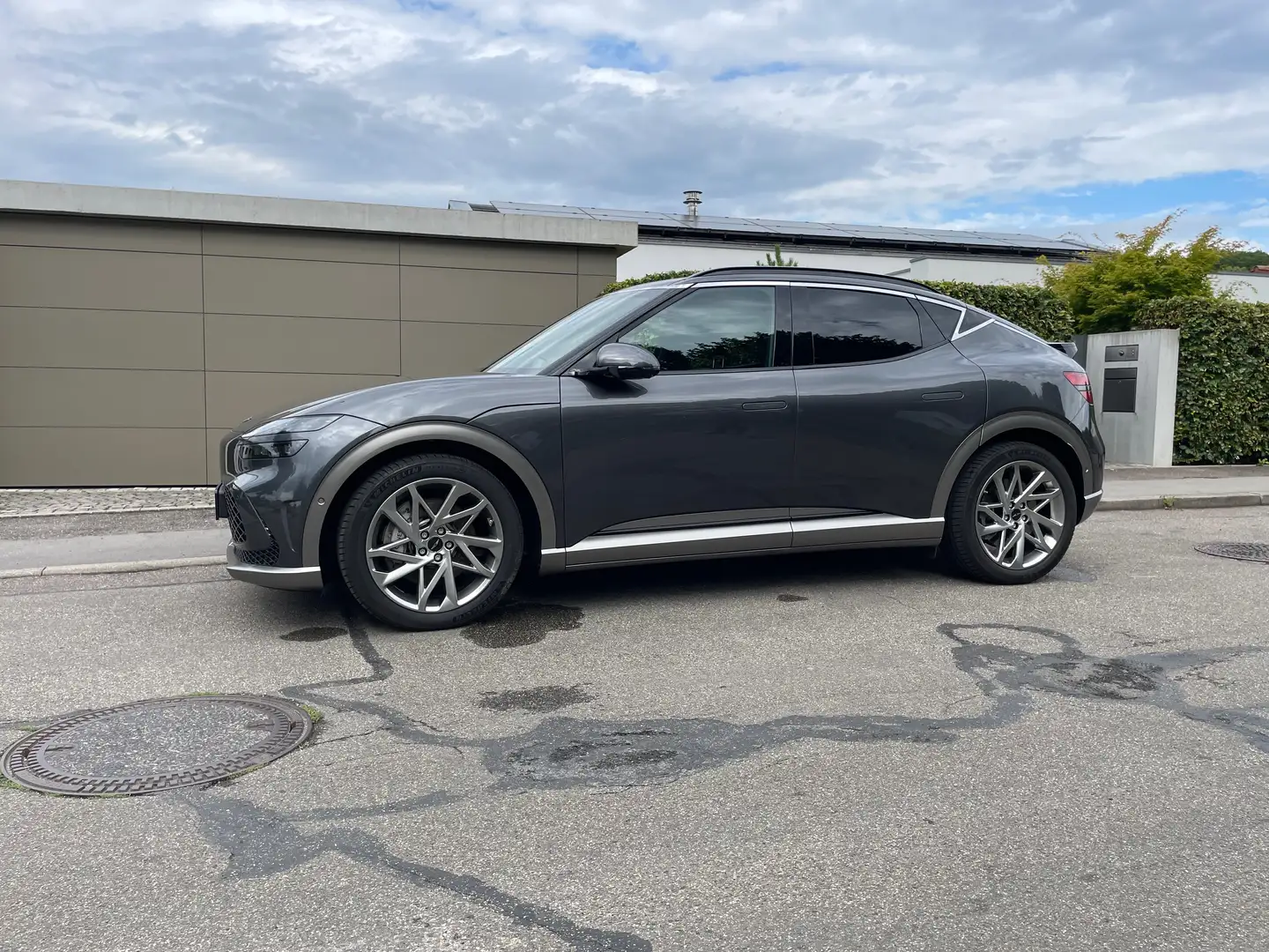Genesis GV60 GV60 AWD Sport Grau - 2
