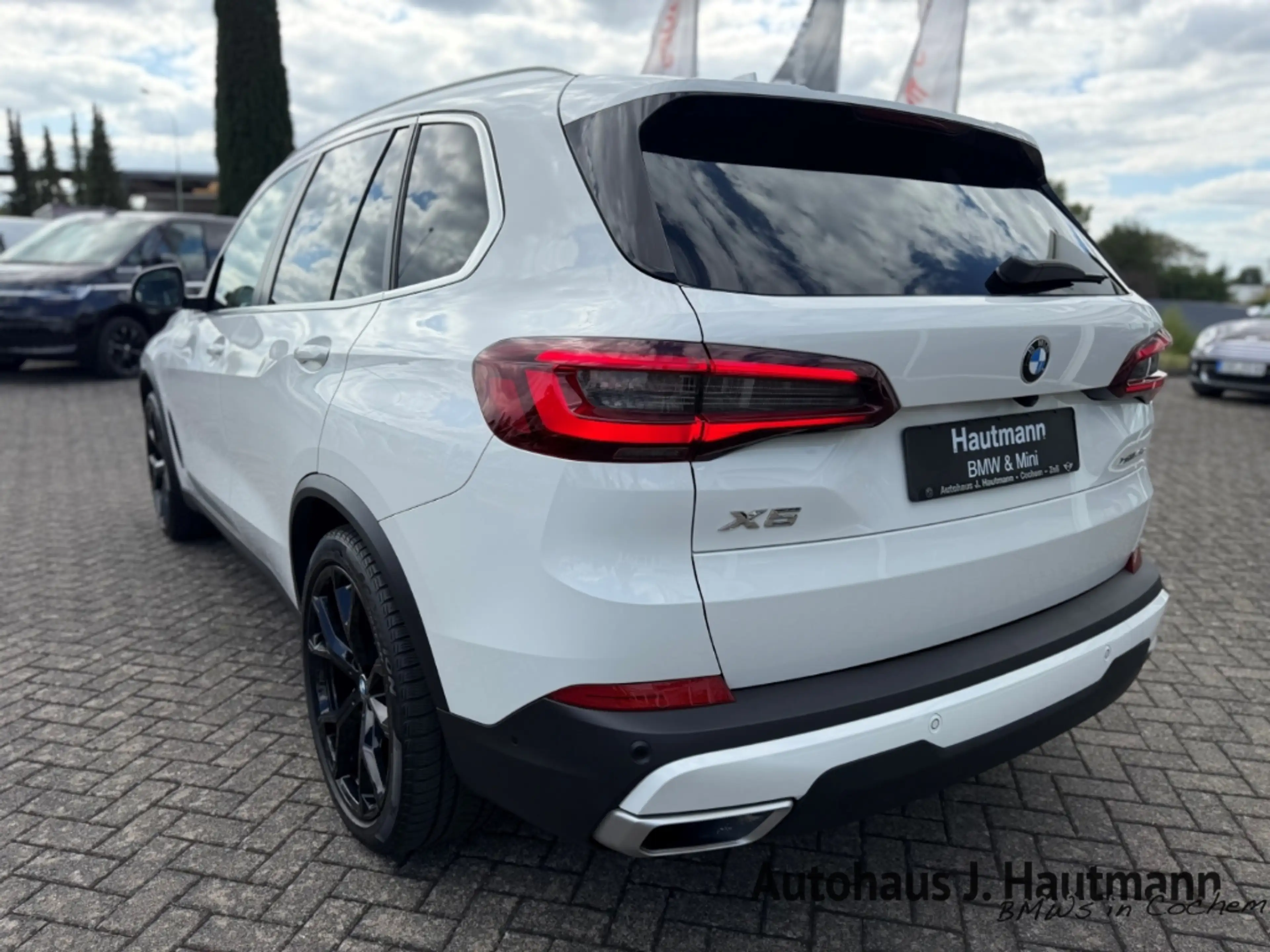 BMW X5 xDrive 45e *LASER*PANO*360°*LUFTF.*H&K* — photo 6