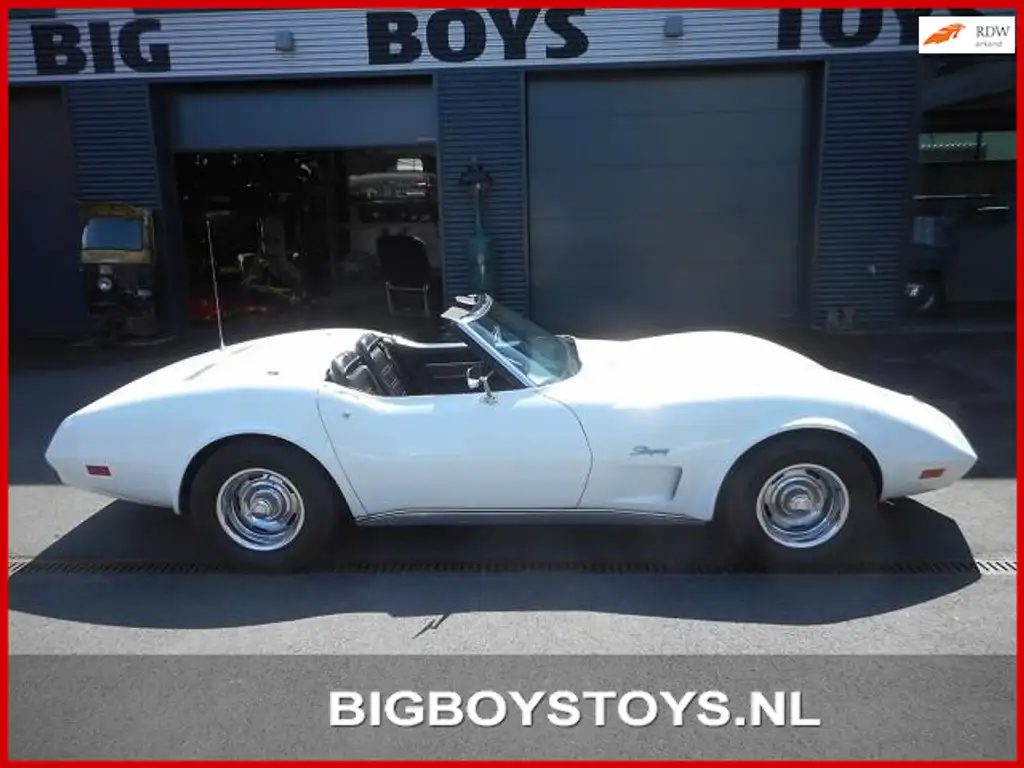 Chevrolet Corvette 1974 из Европы — купить под ключ