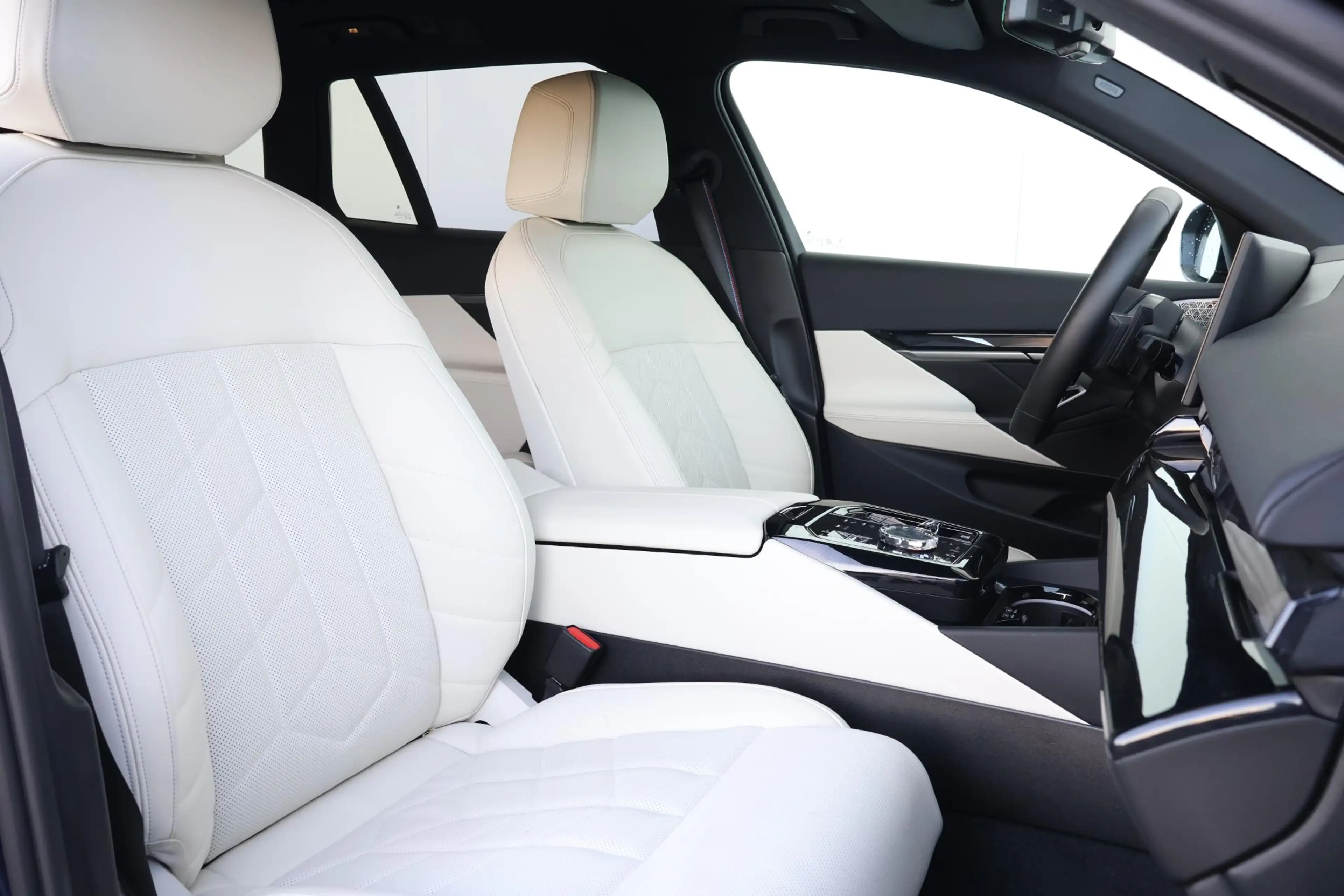 BMW 550 5-serie Touring 550e xDrive | SoH 100% | Sport Pak — photo 9