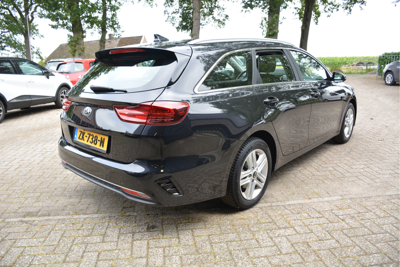 Kia Ceed SW / cee'd SW Sportswagon 1.0 T-GDi DynamicLine Navi Clima Cruis — photo 8