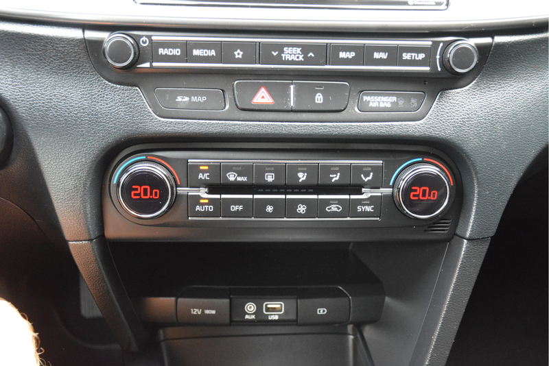 Kia Ceed SW / cee'd SW Sportswagon 1.0 T-GDi DynamicLine Navi Clima Cruis — photo 11
