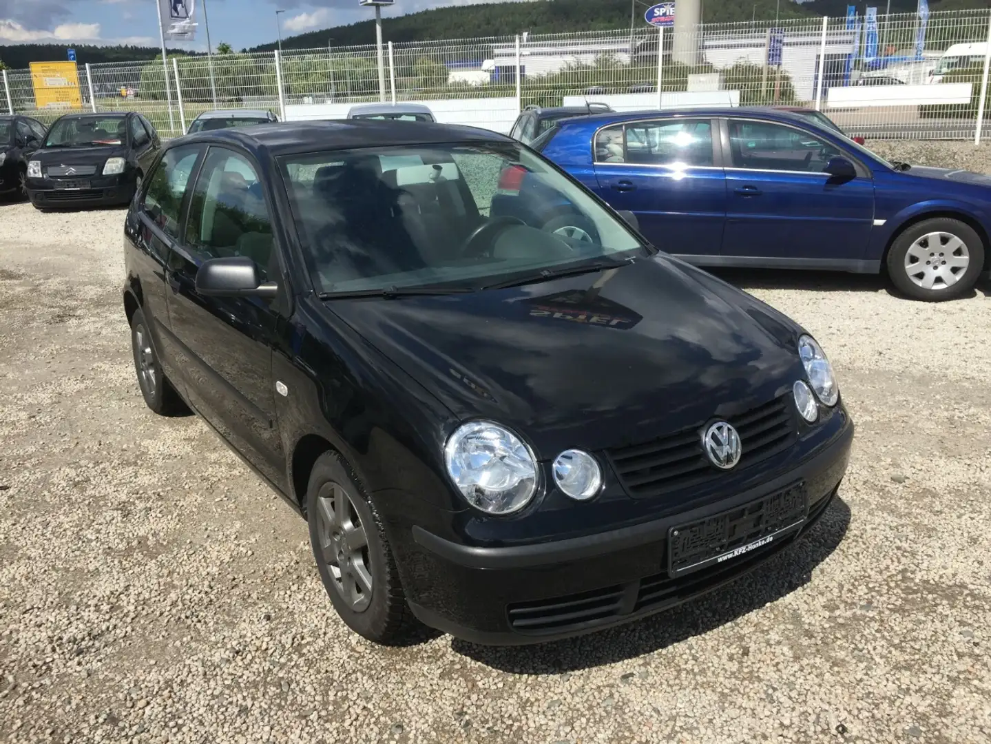Volkswagen Polo Klima,Alu ,Tüv Neu! Schwarz - 2