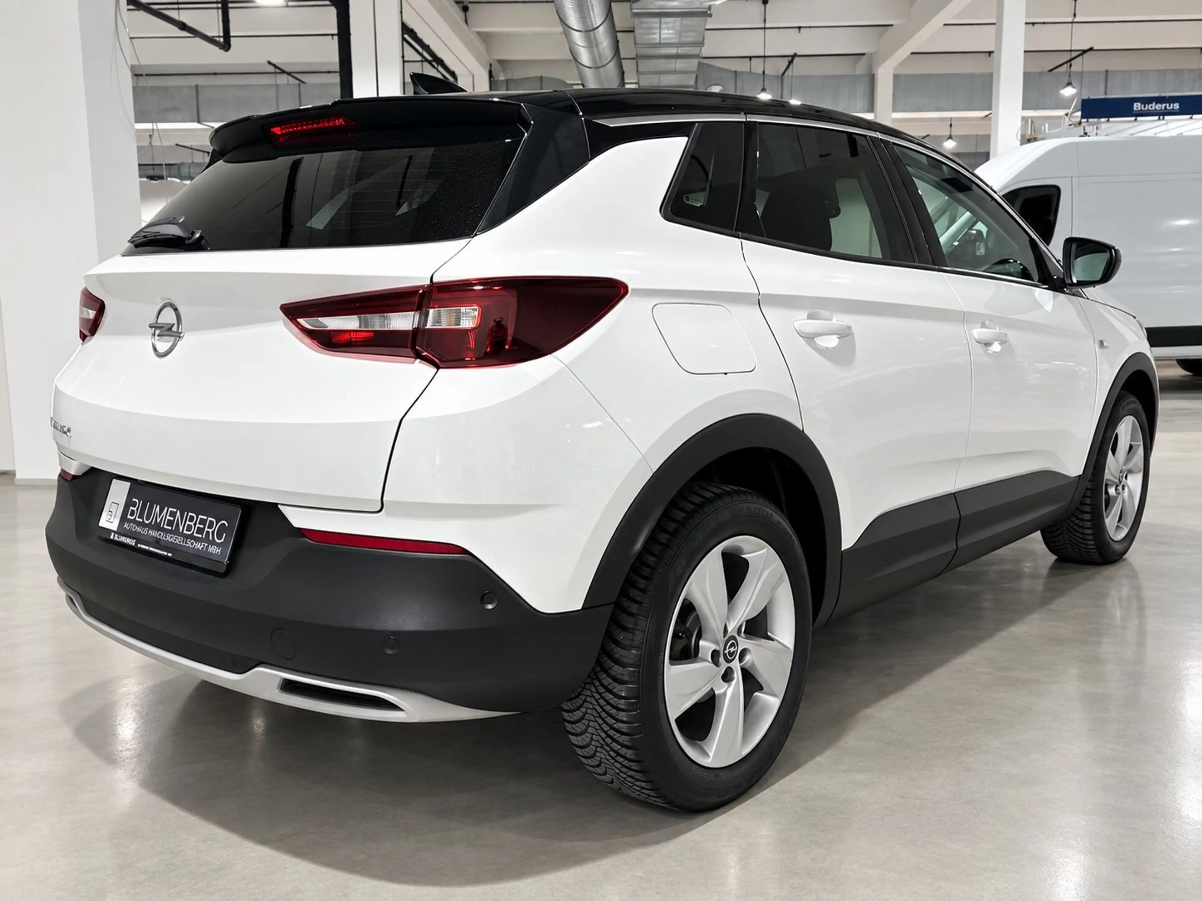 Opel Grandland X 120 Jahre *Tempo,Carplay,360°,LED* — photo 4
