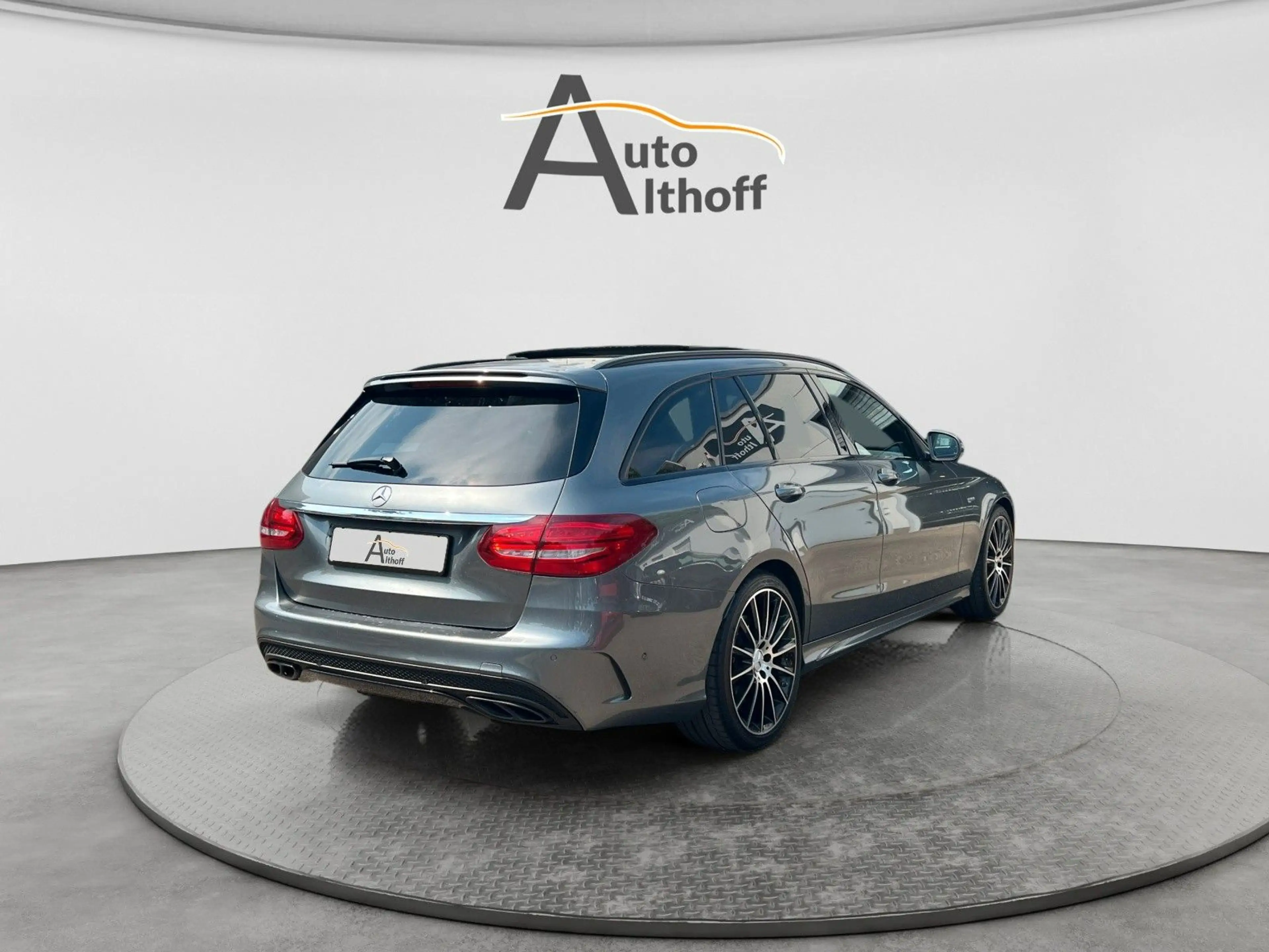 Mercedes-Benz C 43 AMG C43 T AMG 4Matic NIGHT PANO AHK LED — photo 3