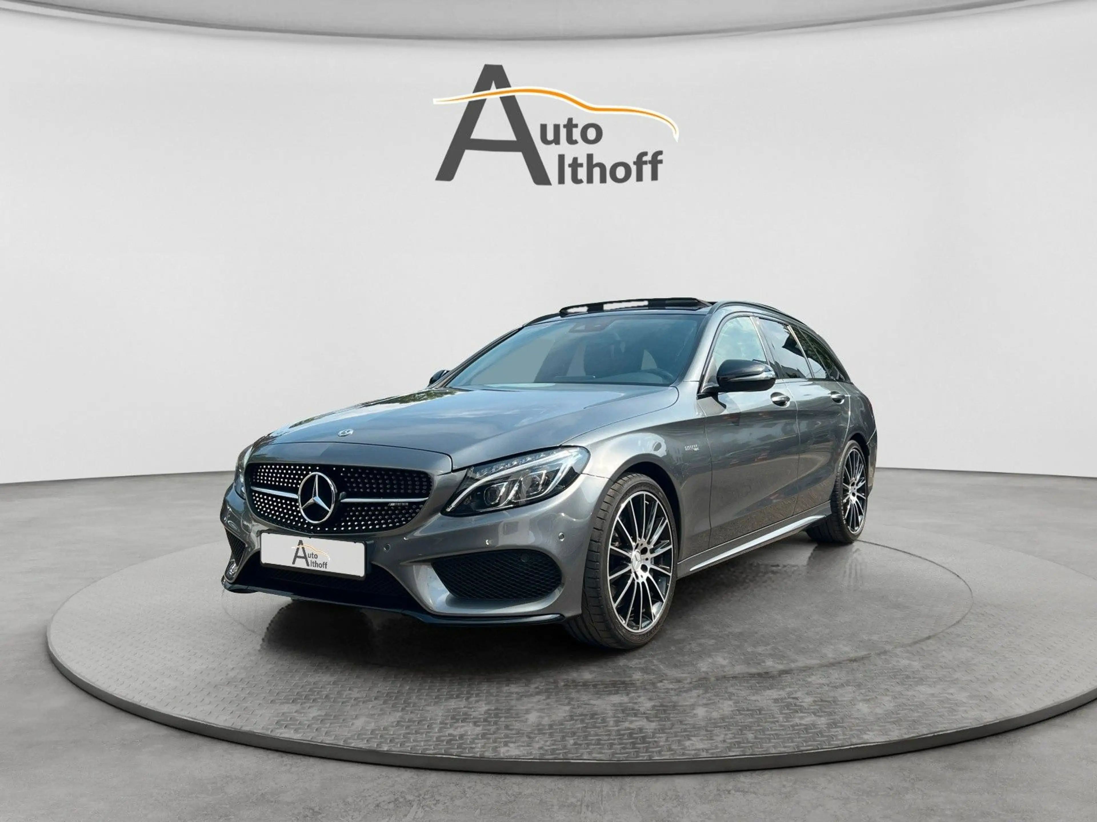 Mercedes-Benz C 43 AMG C43 T AMG 4Matic NIGHT PANO AHK LED — photo 4