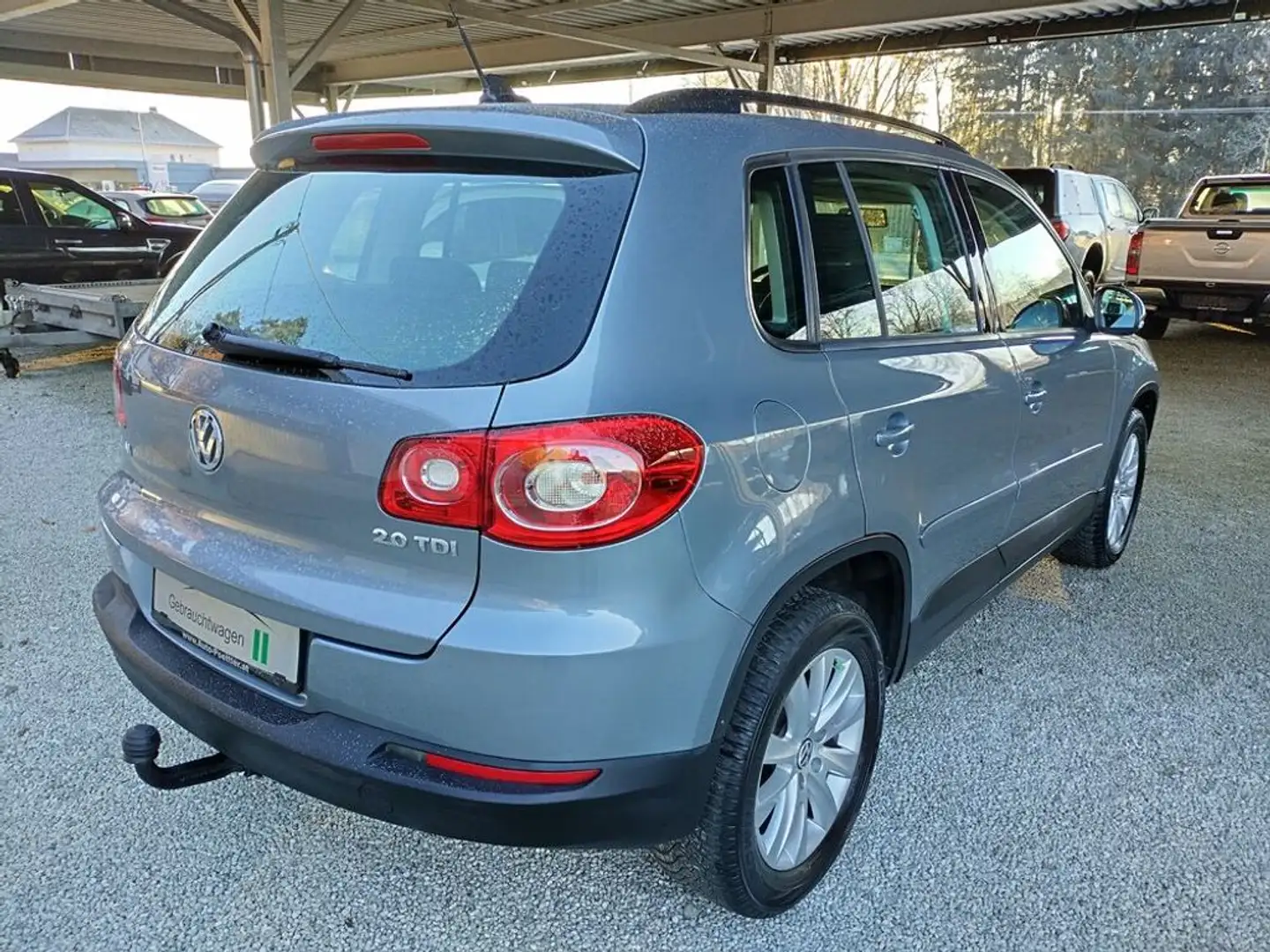 Volkswagen Tiguan Track & Field 4Motion 2.0 TDI Grau - 2