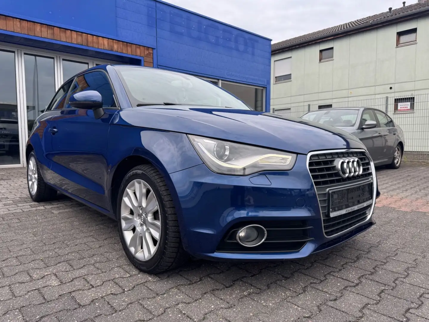 Audi A1 ambition*KLIMA*PDC*XENON*SHZ* Blau - 1