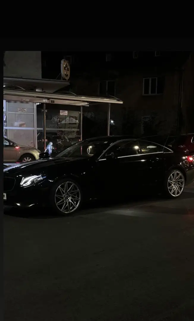 Mercedes-Benz E 220 d Aut. - 2