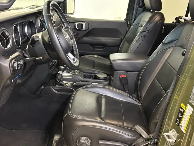 Jeep Wrangler view 9