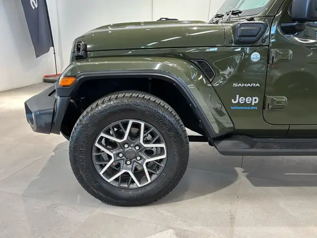 Jeep Wrangler view 8