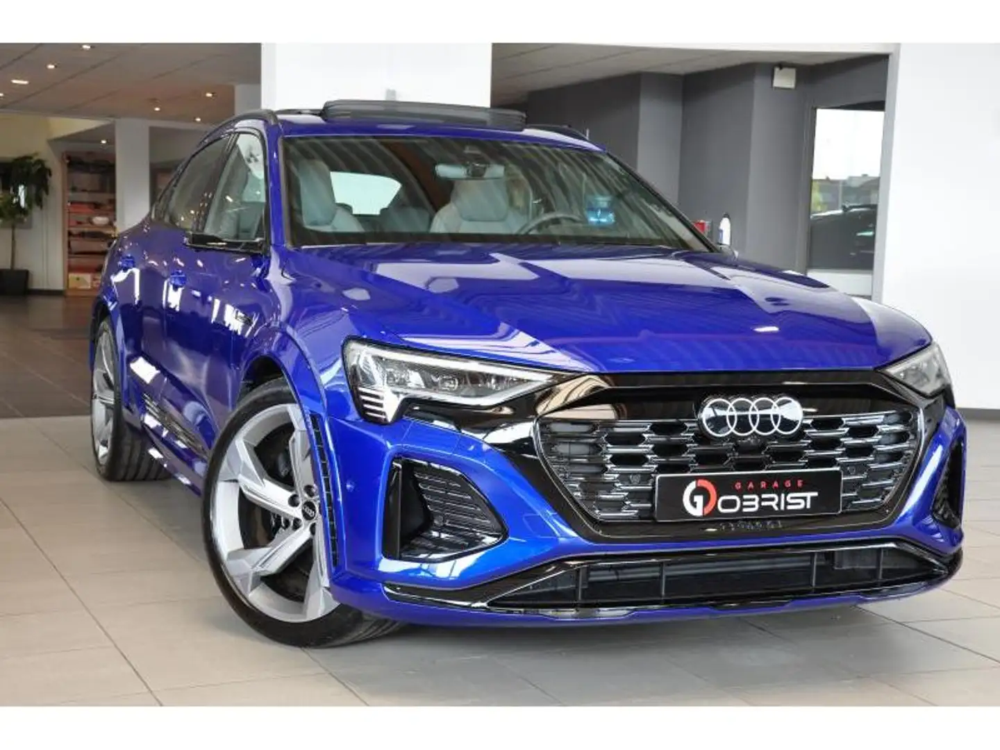 Audi SQ8 e-tron Full option.Warranty 03.2028 Bleu - 2