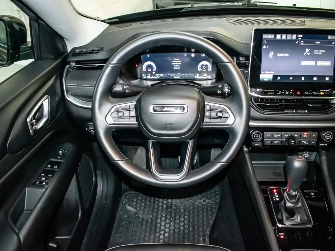 Jeep Compass Limited e-Hybrid Navi Digitales Cockpit Soundsyste 7
