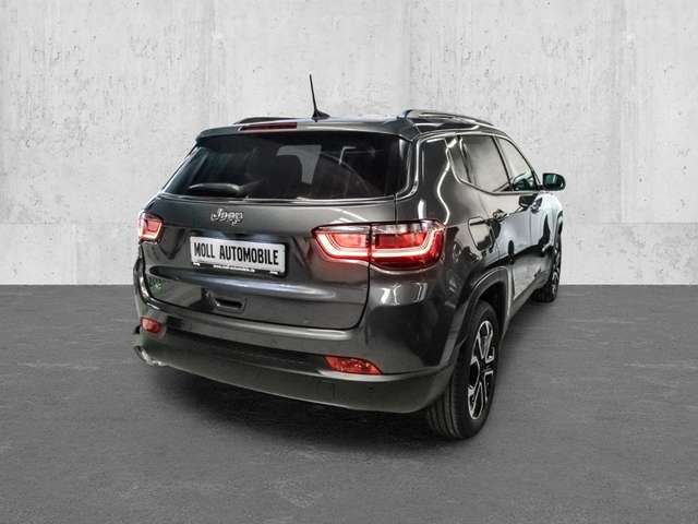 Jeep Compass Limited e-Hybrid Navi Digitales Cockpit Soundsyste