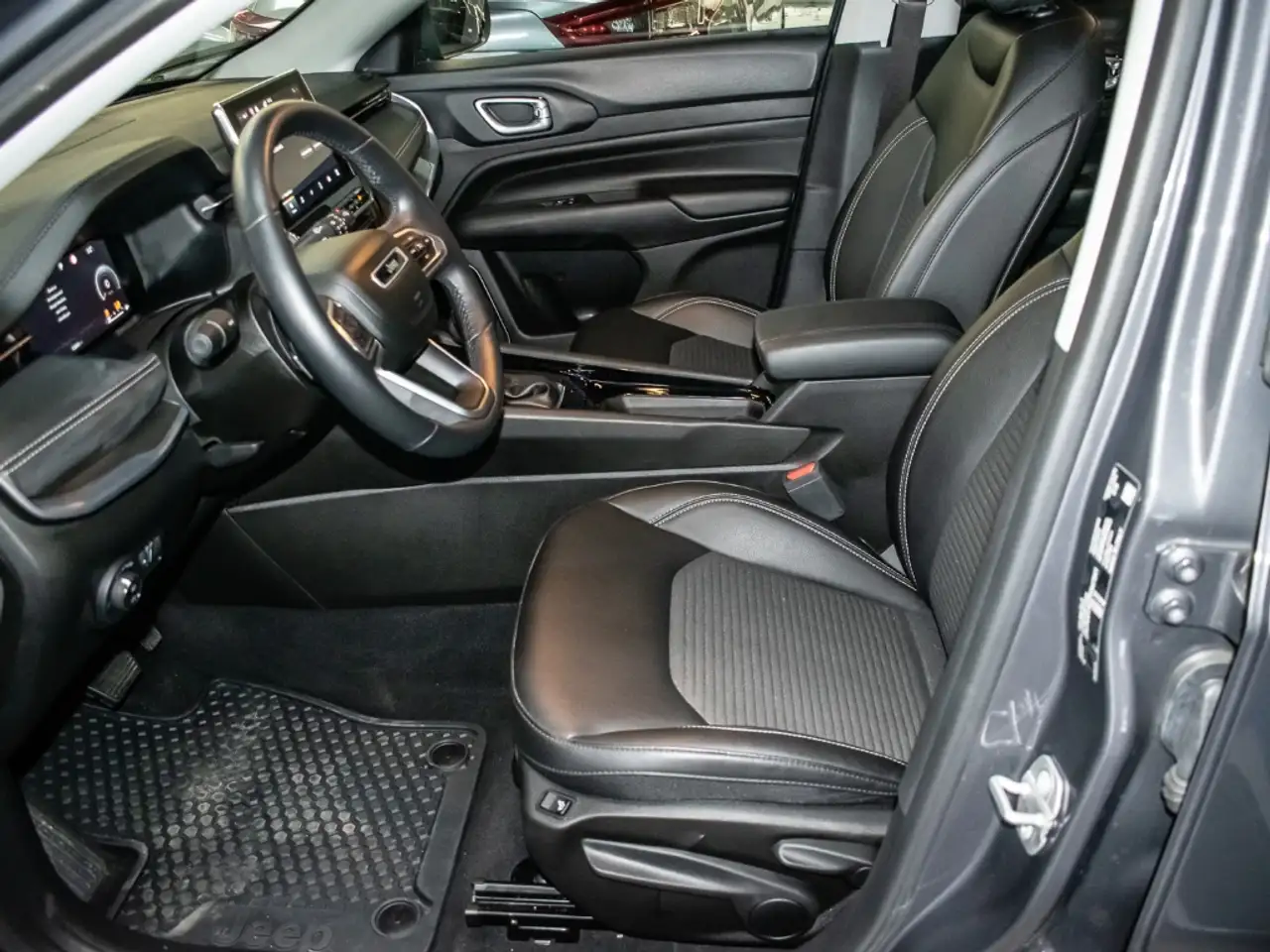 Jeep Compass Limited e-Hybrid Navi Digitales Cockpit Soundsyste 12