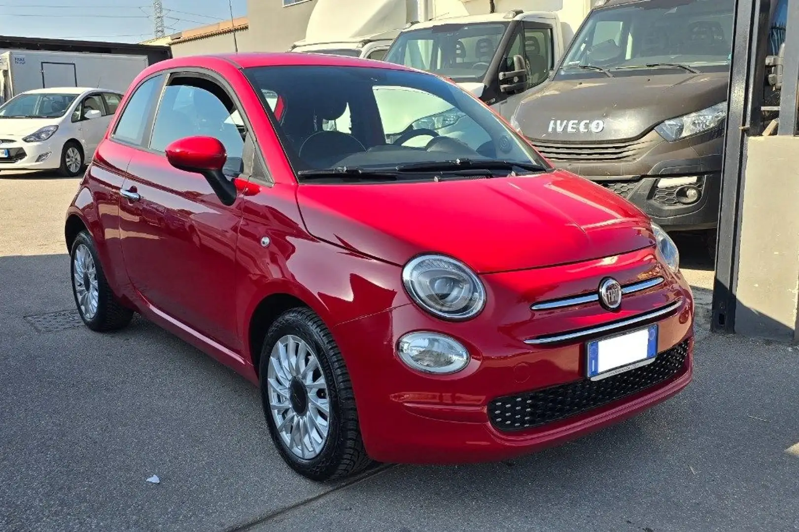 Fiat 500 1.0 Hybrid Lounge Rouge - 2