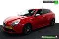 Alfa Romeo Giulietta 1.4 T Distinctive *Navi/Cruise/PDC/Trekhaak* Rood - thumbnail 2