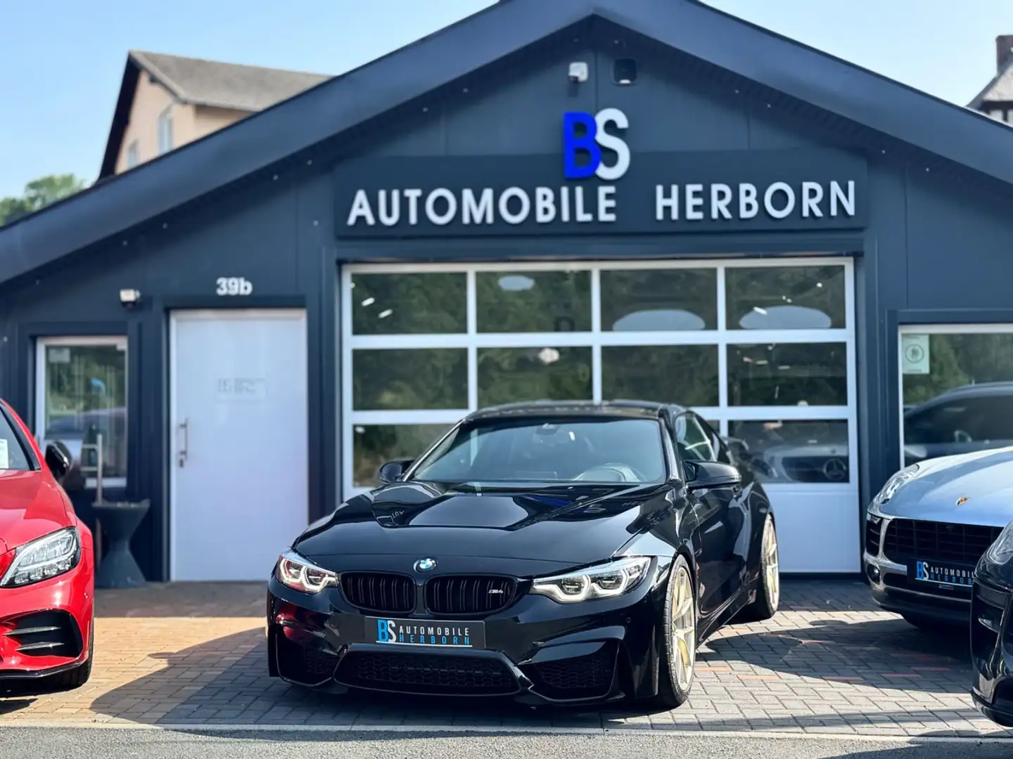 BMW M4 Coupe/Carbon/HUD/Deutsch/Memory/FacelifNonOPF Schwarz - 1