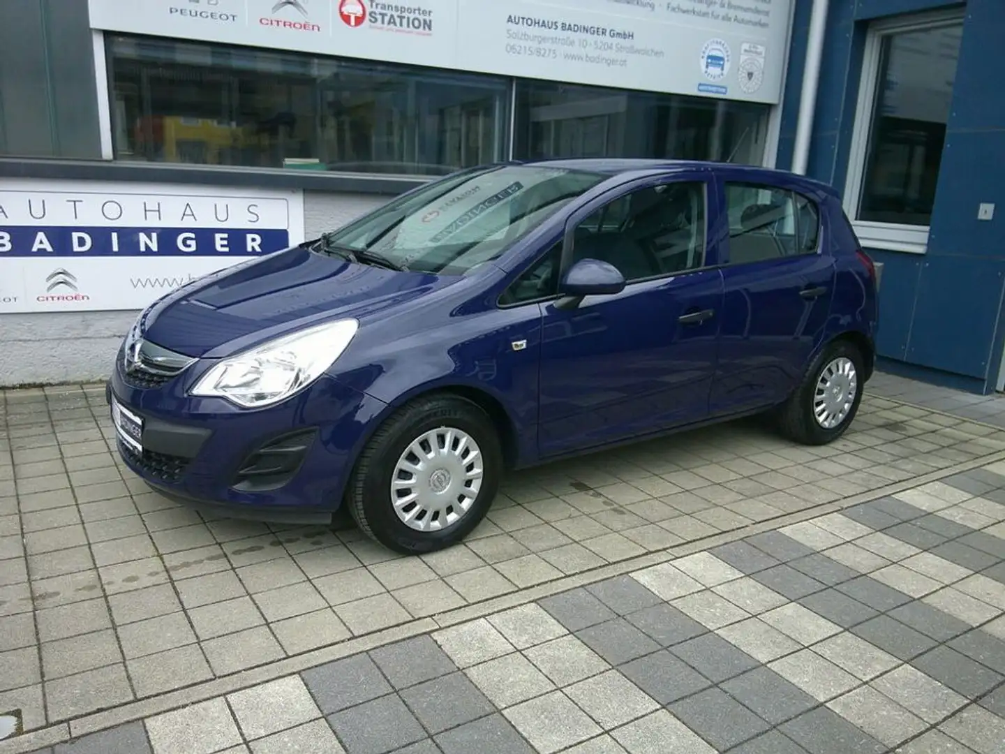 Opel Corsa Cool & Sound 1,2i 70Ps Blau - 1
